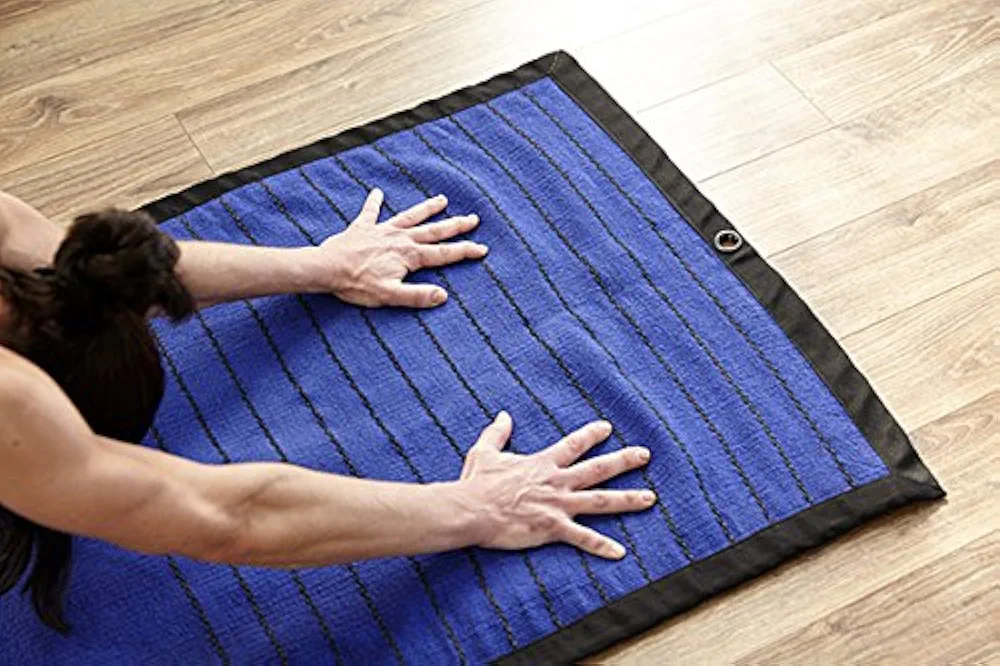 ridgeback Yoga Rug – Ultimate Grip Yoga Towel Alternative for Hot Yoga Sessions, Non-Slip and Odor-Free