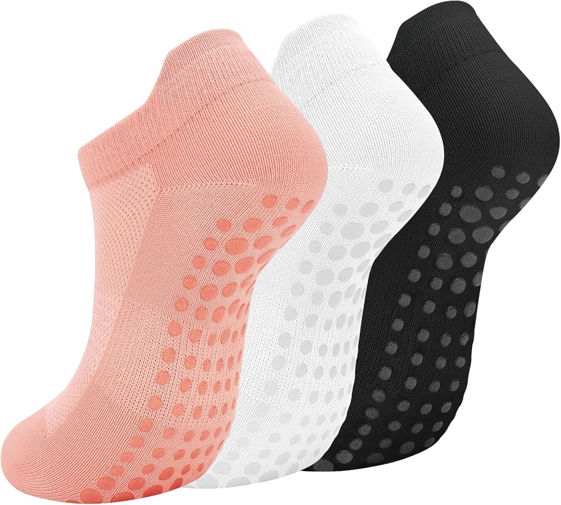 Bevigorio Grip Pilates Socks Yoga Socks for Women Non Slip Grippy Socks for Hospital Barre Workout Athletics
